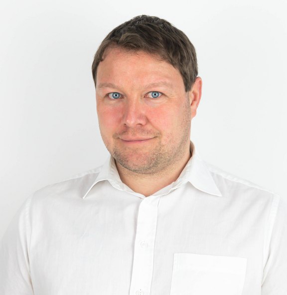 Foto_Daniel_Schlager.jpg