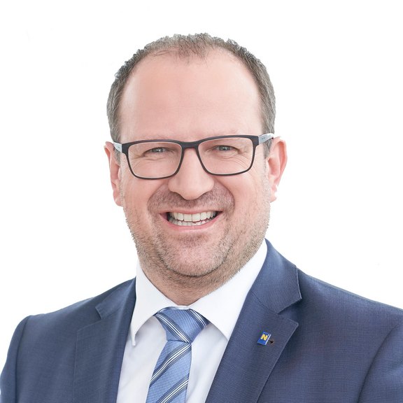 Bernhard_Ebner.jpg